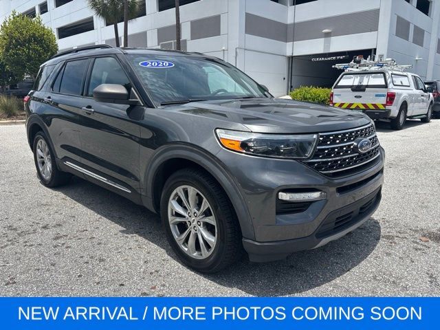 2020 FORD Explorer