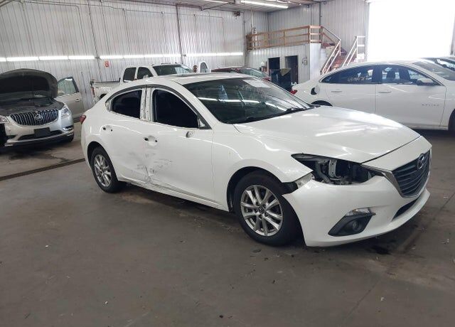2015 MAZDA Mazda3