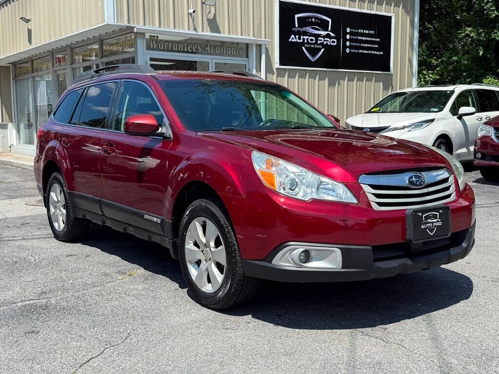 2012 SUBARU Outback