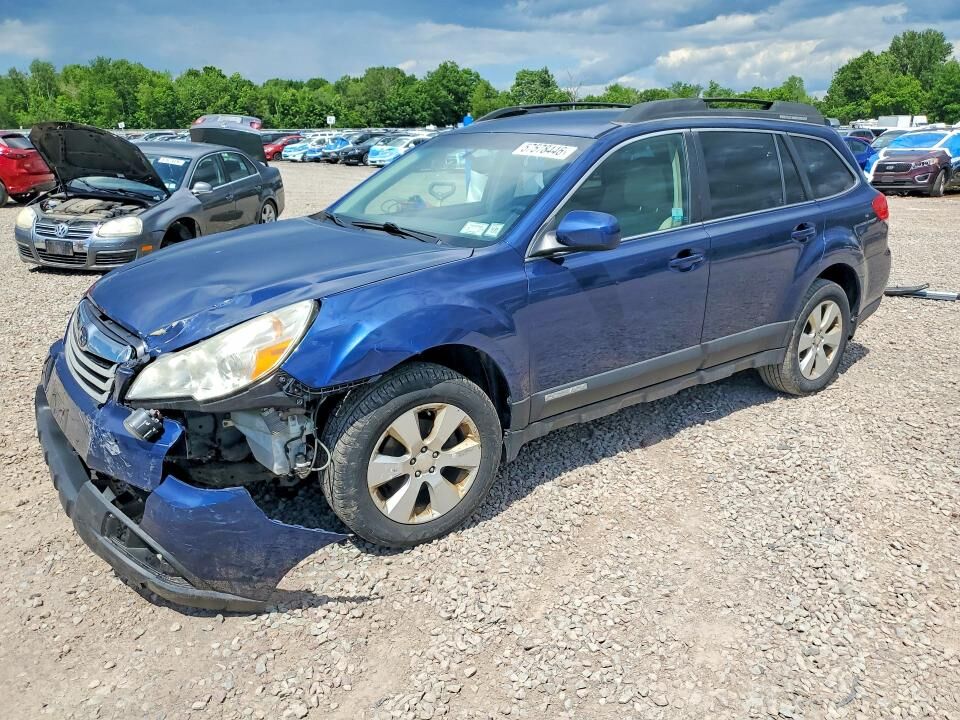2010 SUBARU Outback