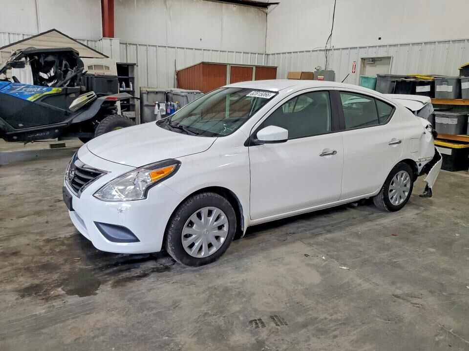 2018 NISSAN Versa