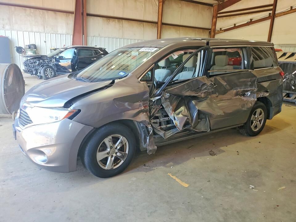 2015 NISSAN Quest