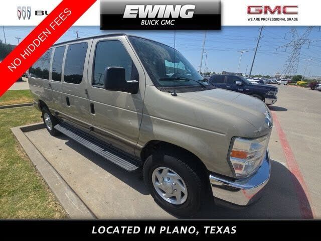 2012 FORD E-350