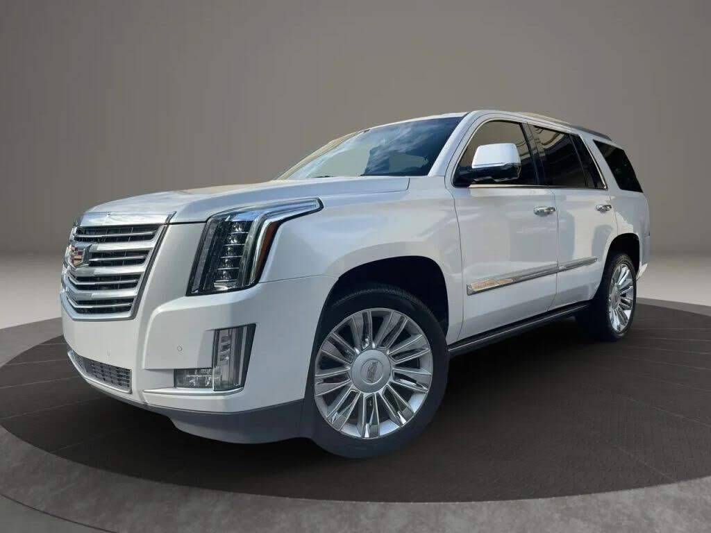 2016 CADILLAC Escalade