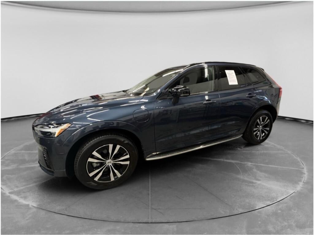 2024 VOLVO XC60