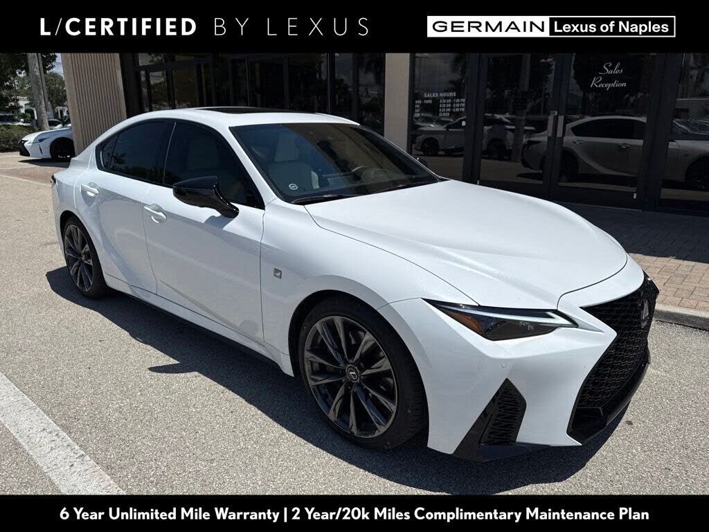 2025 LEXUS IS