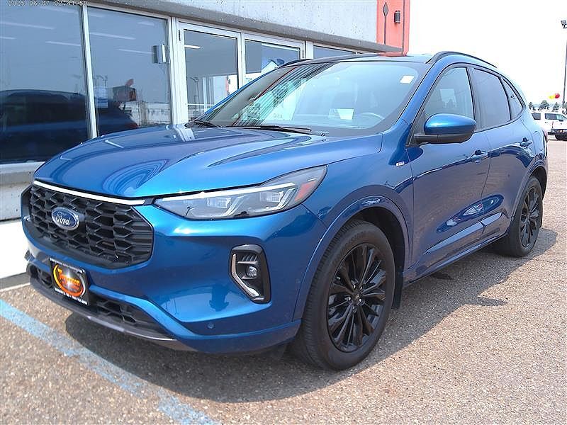 2023 FORD Escape