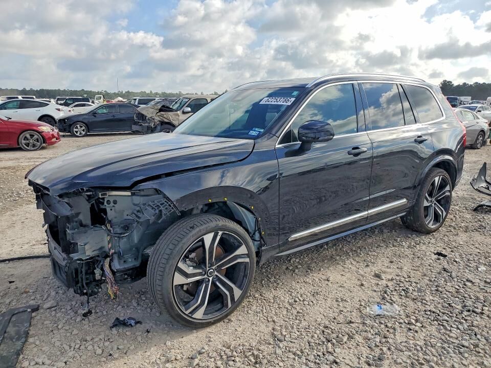 2024 VOLVO XC90