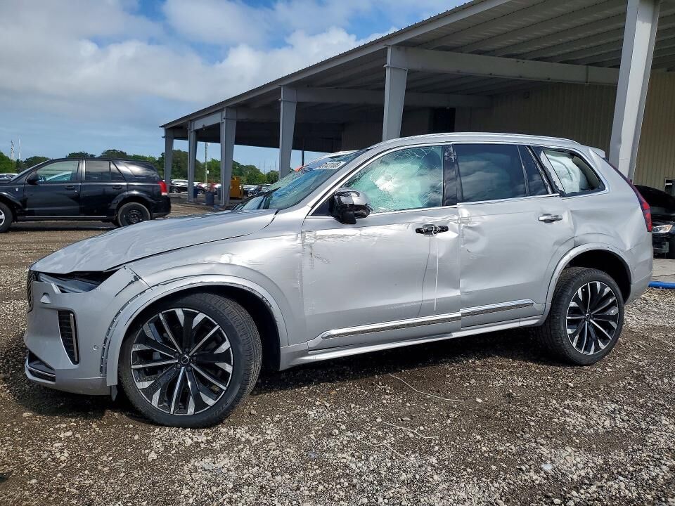 2025 VOLVO XC90
