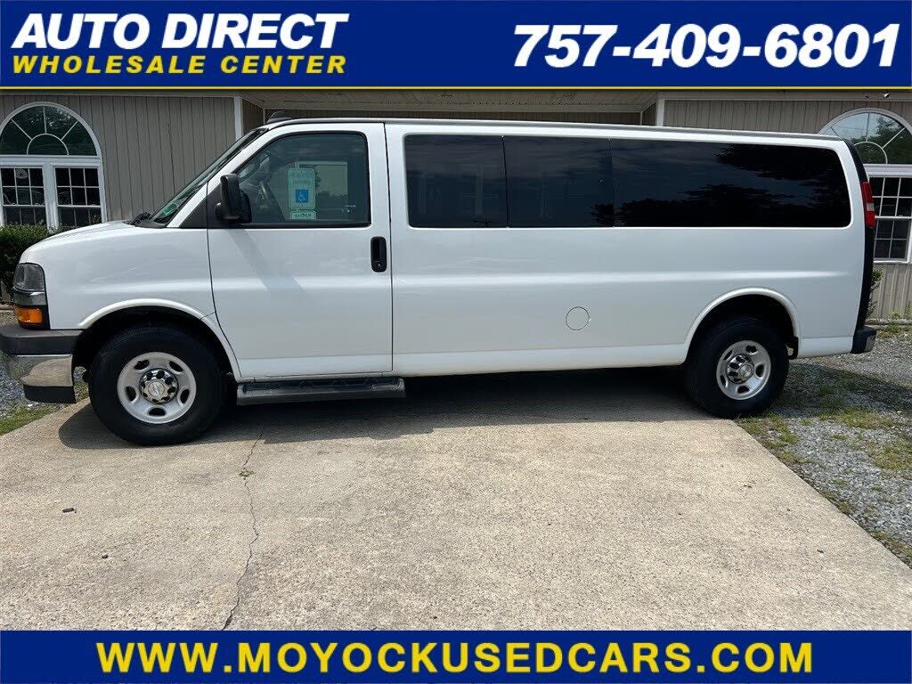 2019 CHEVROLET Express