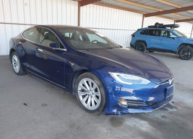 2017 TESLA Model S