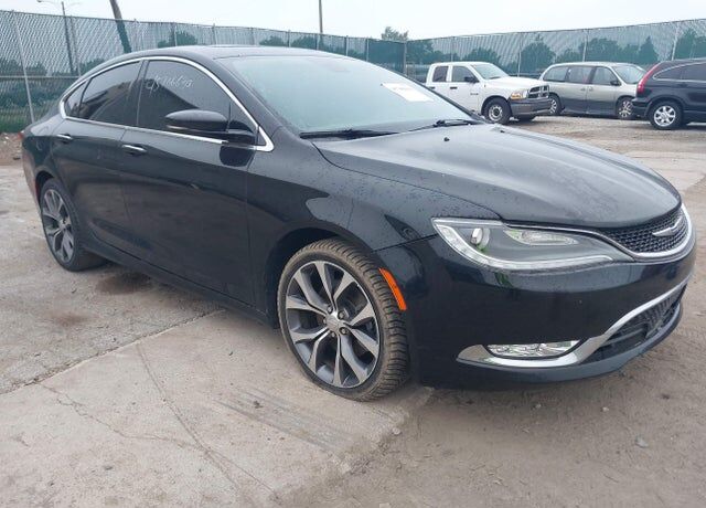 2015 CHRYSLER 200