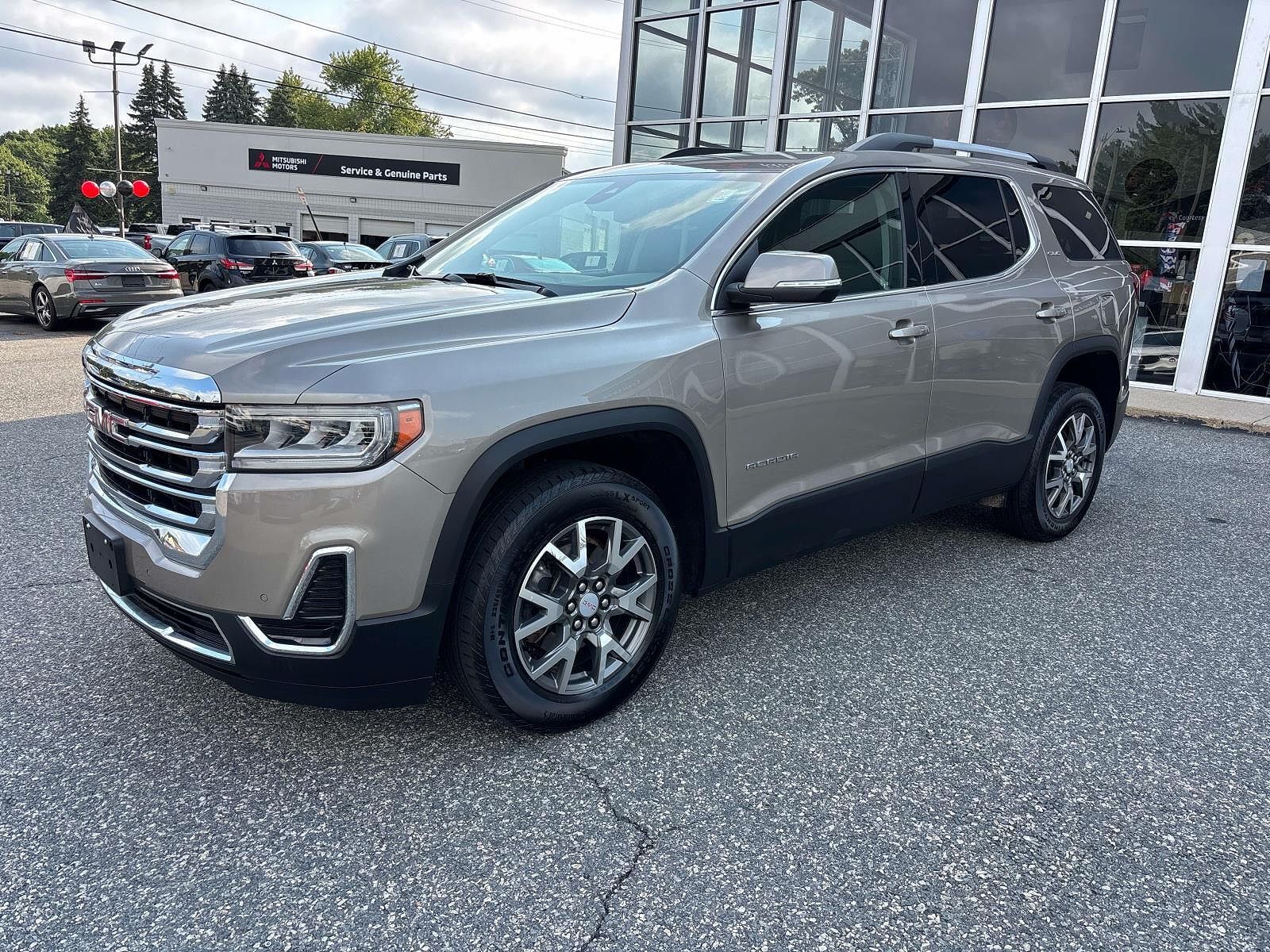 2023 GMC Acadia