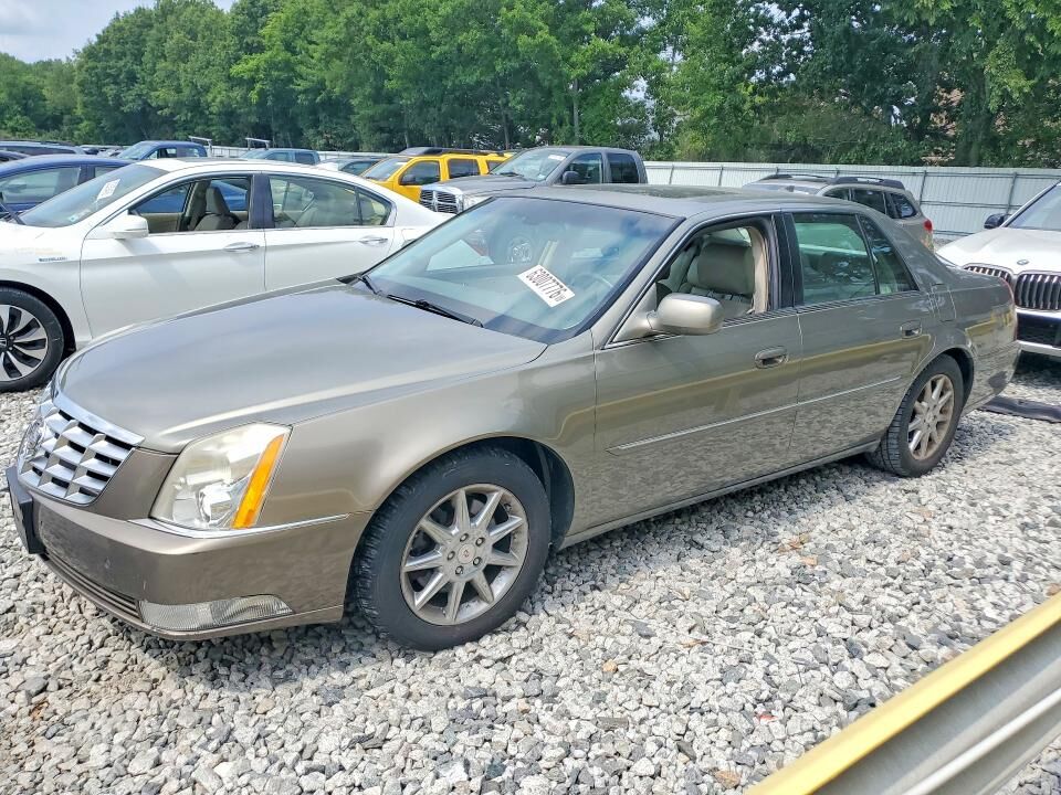 2011 CADILLAC DTS