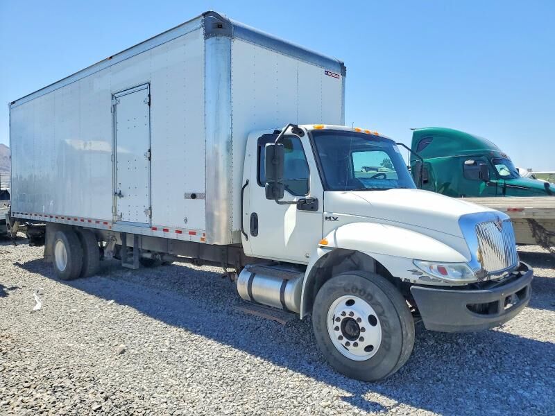 2020 INTERNATIONAL MV607