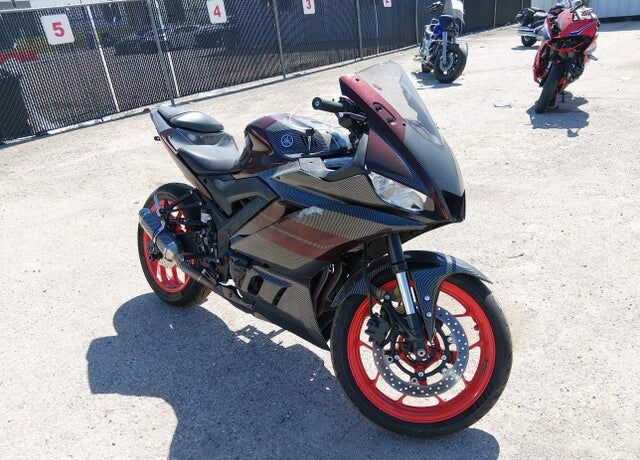2021 YAMAHA YZF