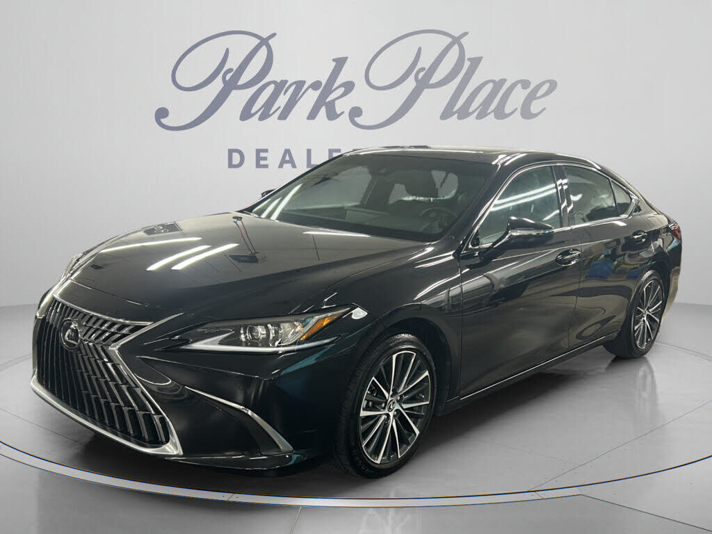 2023 LEXUS ES
