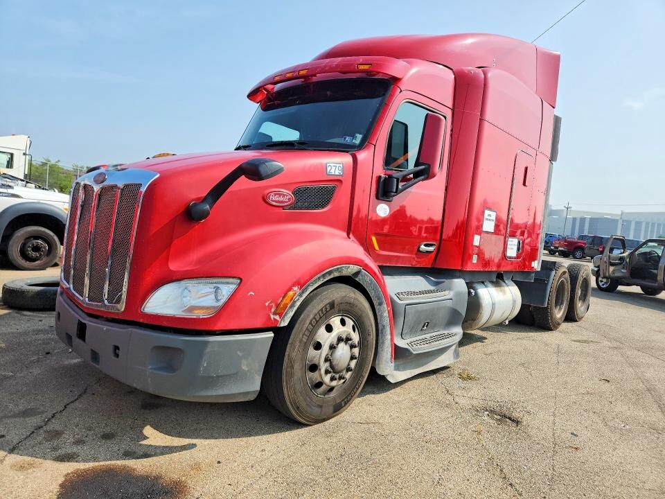 2016 PETERBILT 579