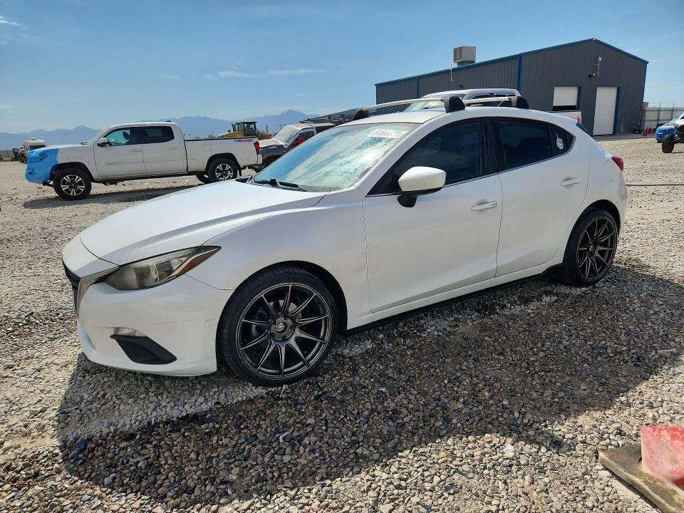 2014 MAZDA Mazda3