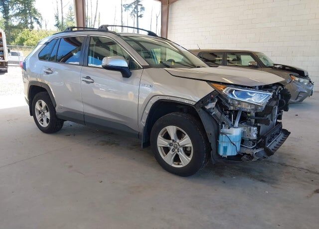 2020 TOYOTA RAV4