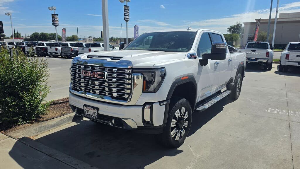 2023 GMC Sierra