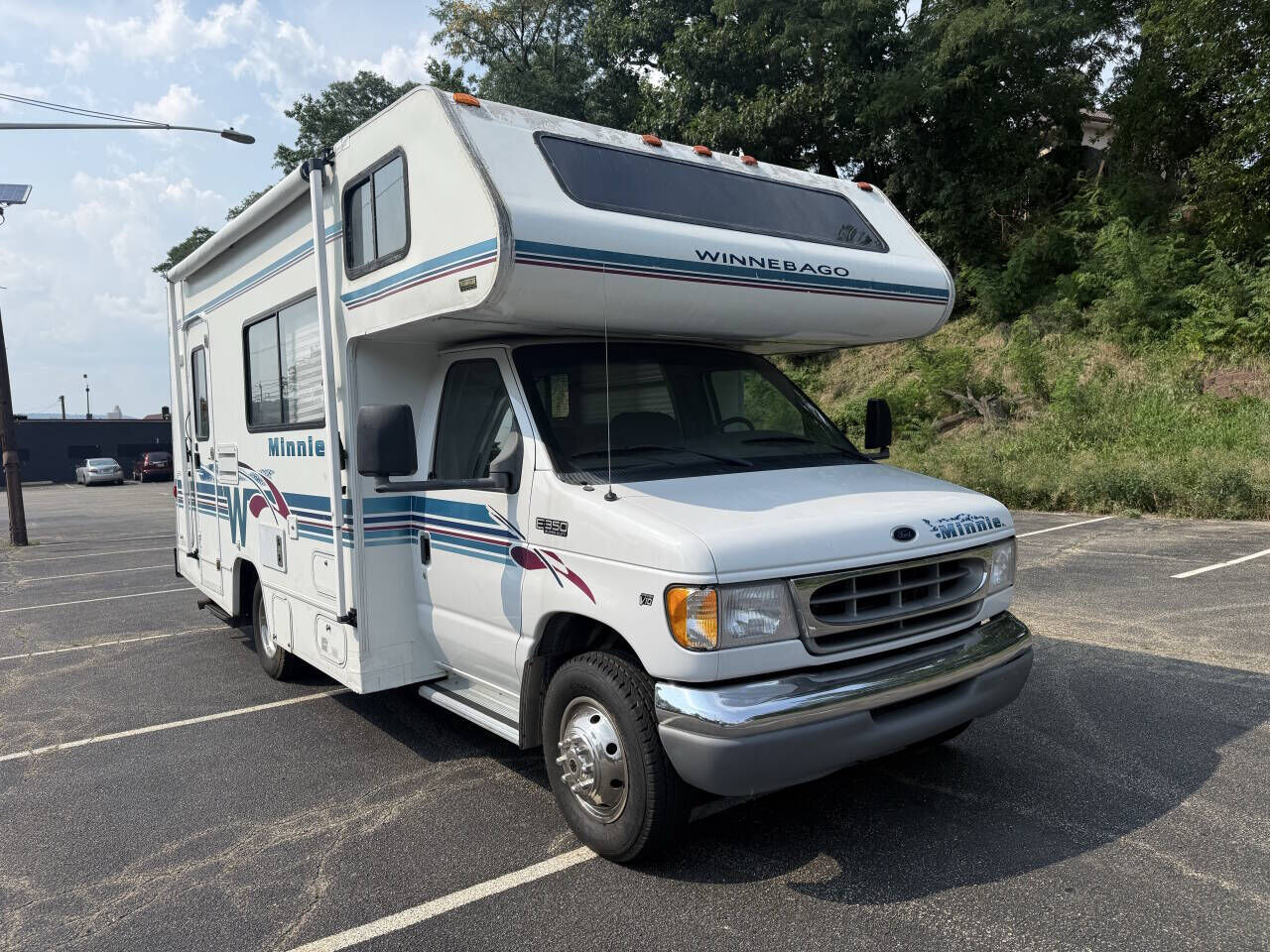 1999 FORD E-350