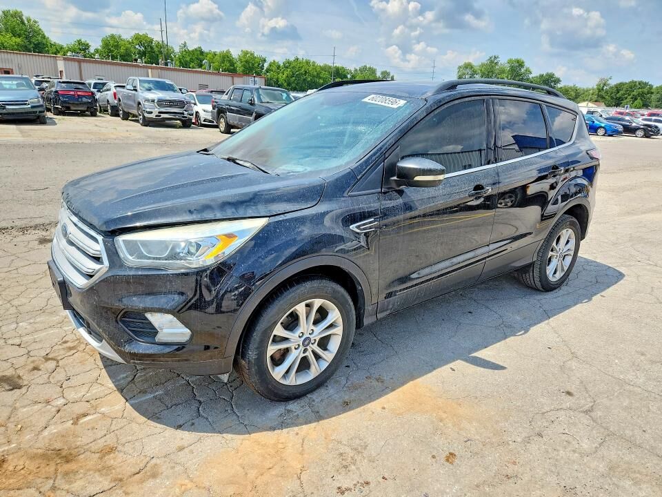 2017 FORD Escape
