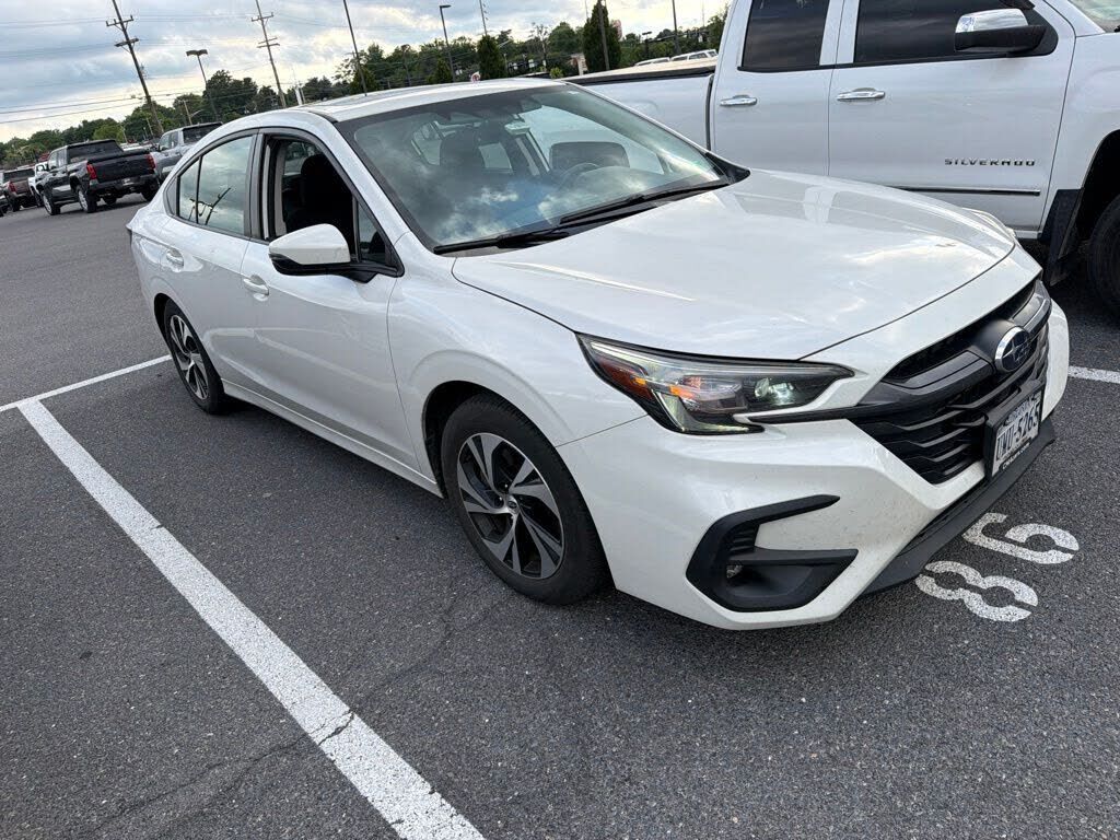 2024 SUBARU Legacy