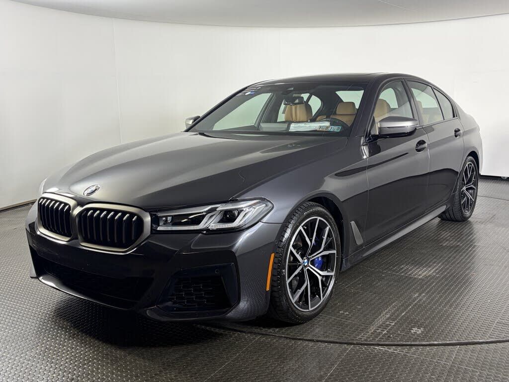 2023 BMW M5