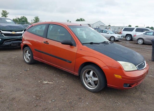 2005 FORD Focus