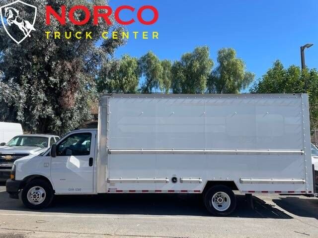 2018 GMC Savana
