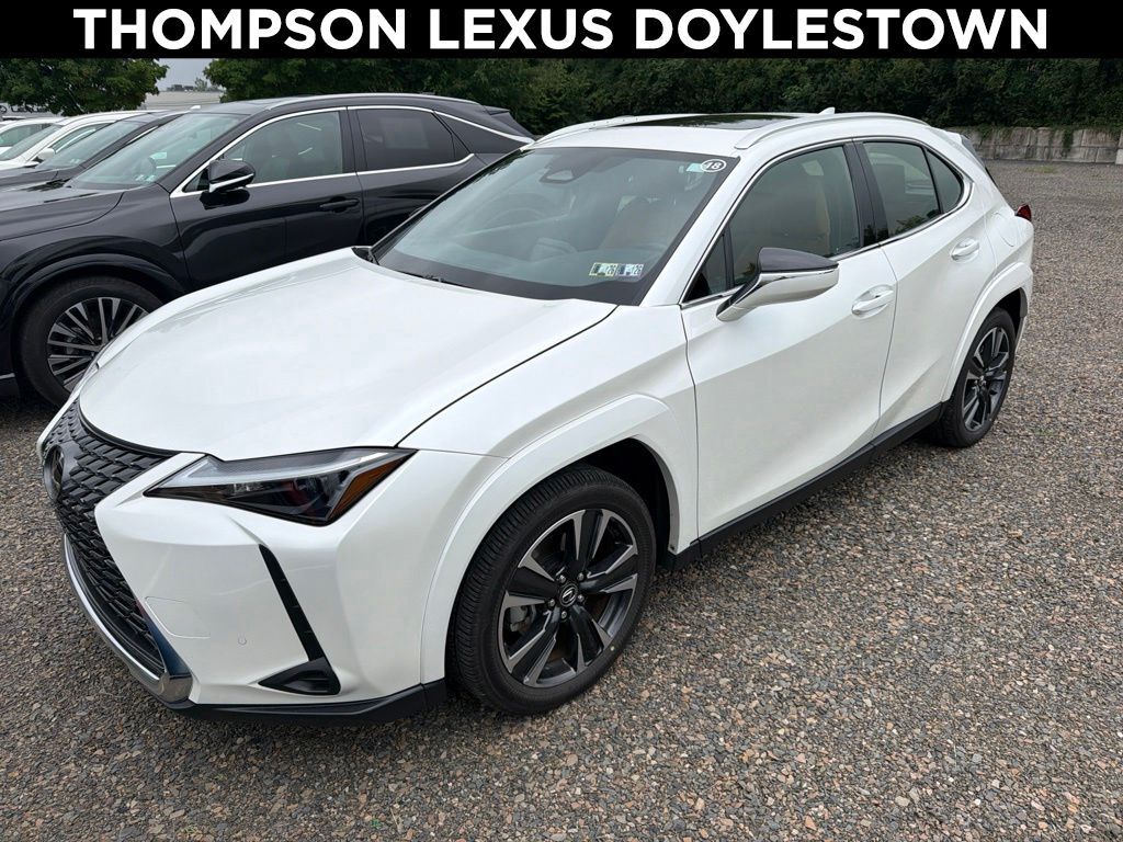 2025 LEXUS UX
