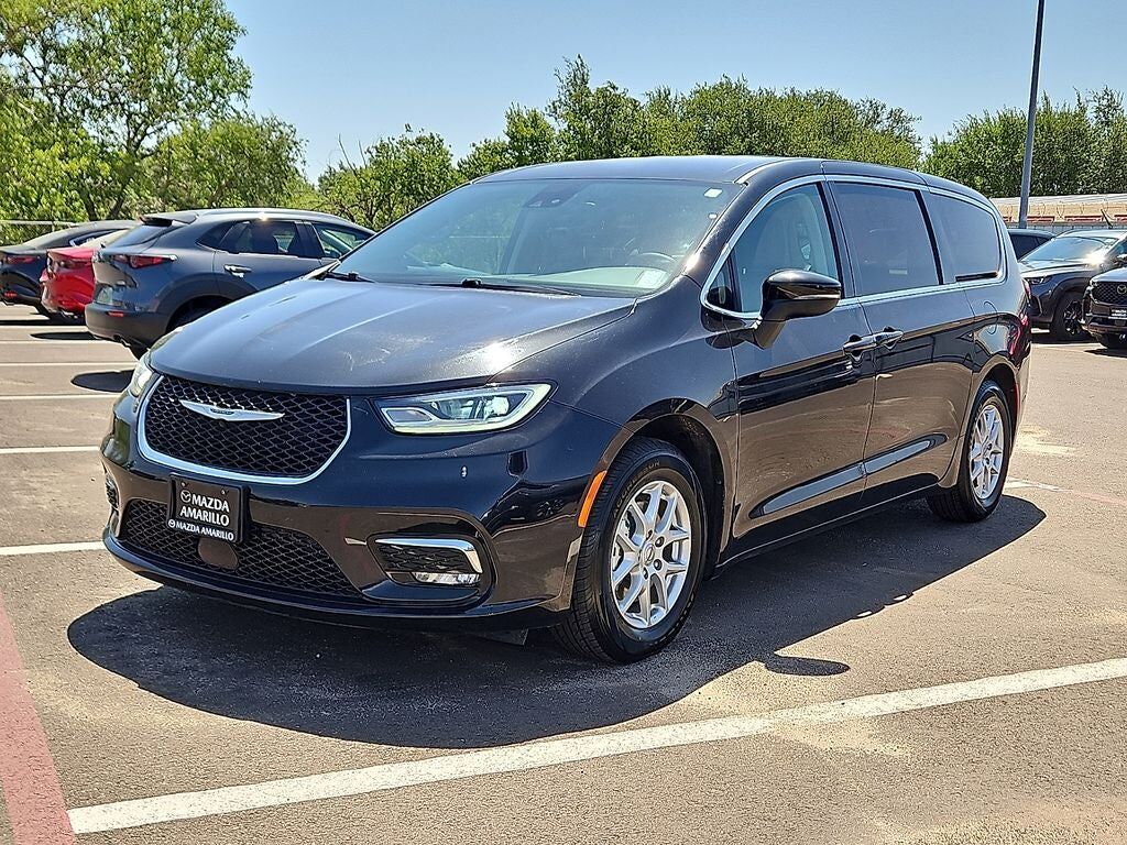 2023 CHRYSLER Pacifica