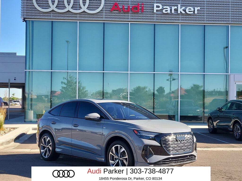 2024 AUDI Q4