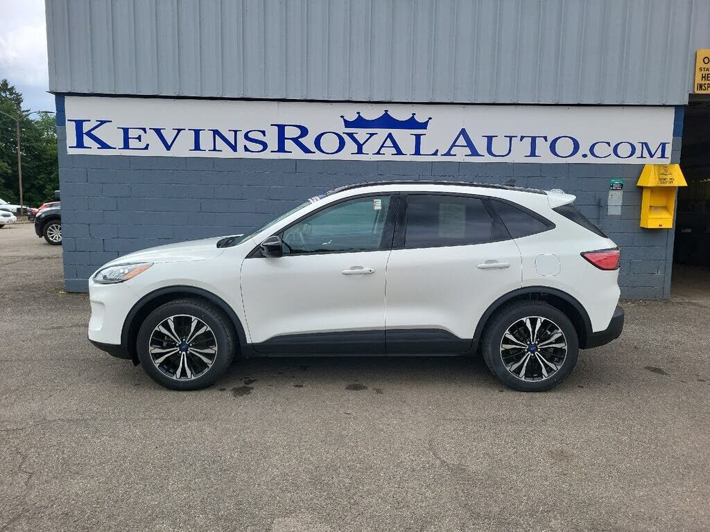 2022 FORD Escape