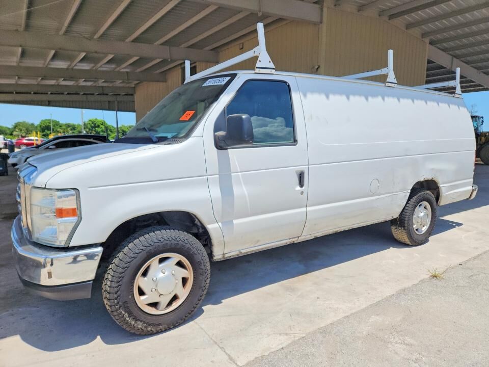 2013 FORD E-250