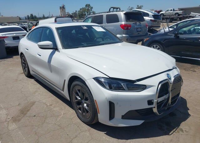 2025 BMW i4
