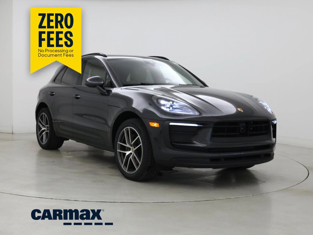 2023 PORSCHE Macan