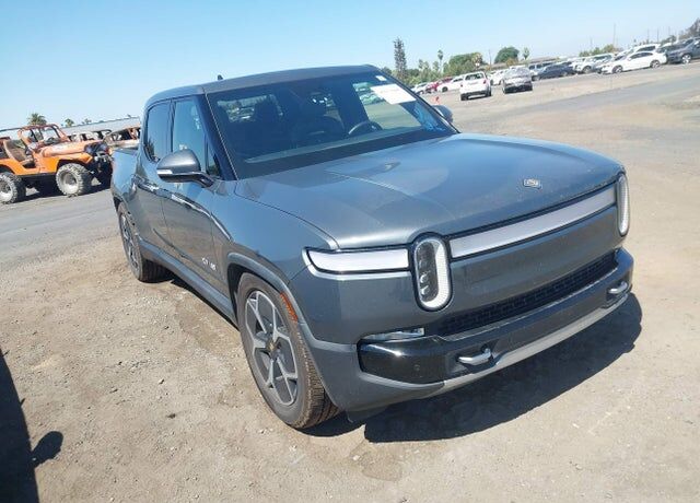 2023 RIVIAN R1T