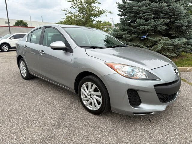 2013 MAZDA Mazda3