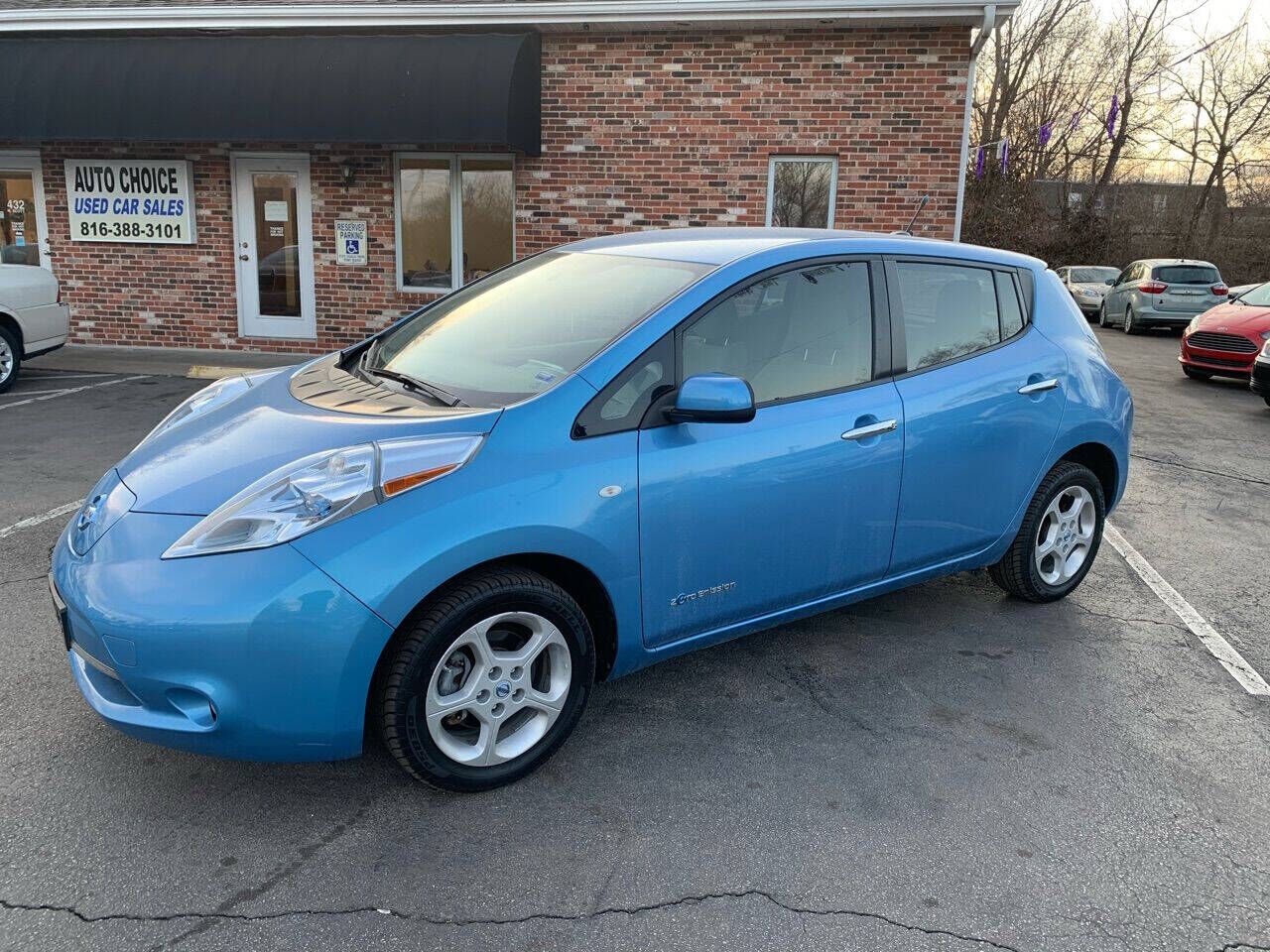 2012 NISSAN Leaf