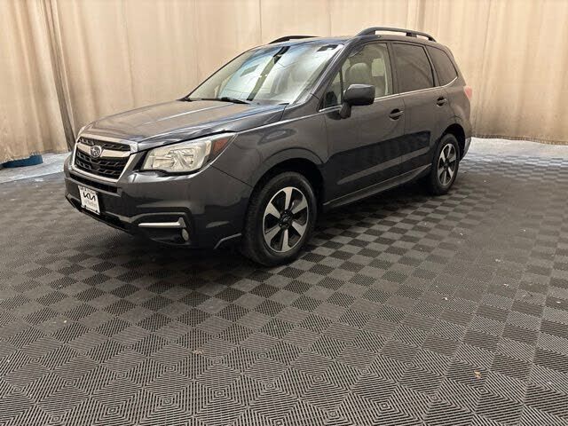 2018 SUBARU Forester