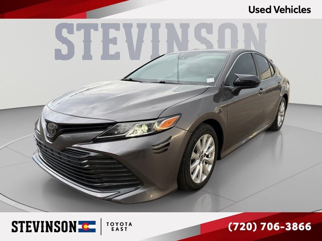 2020 TOYOTA Camry