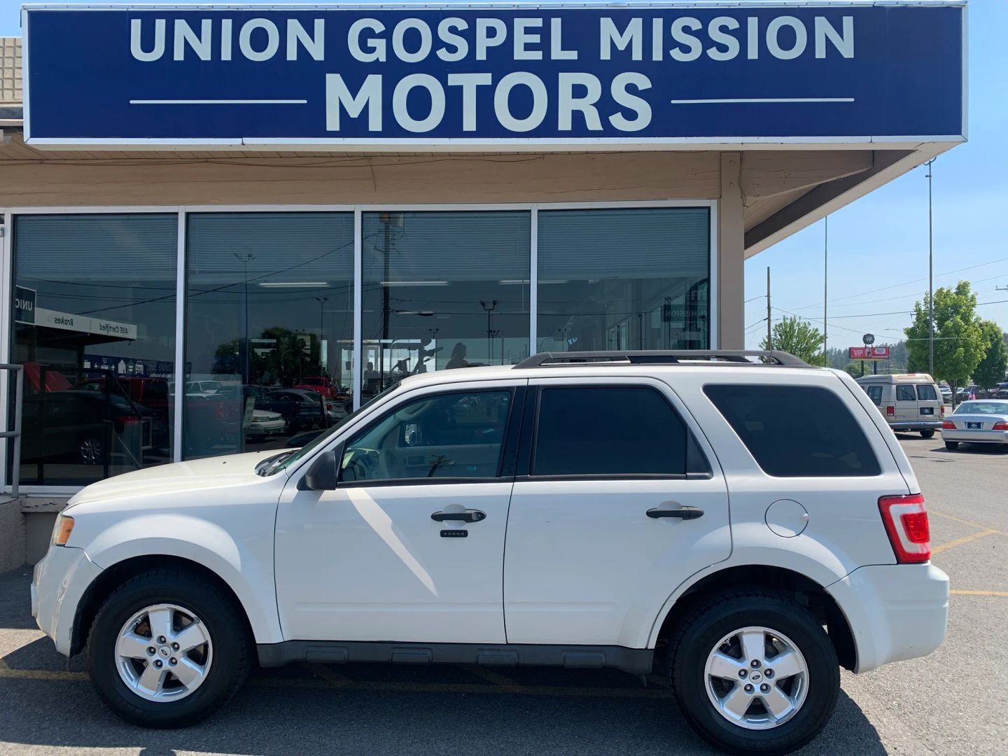 2010 FORD Escape
