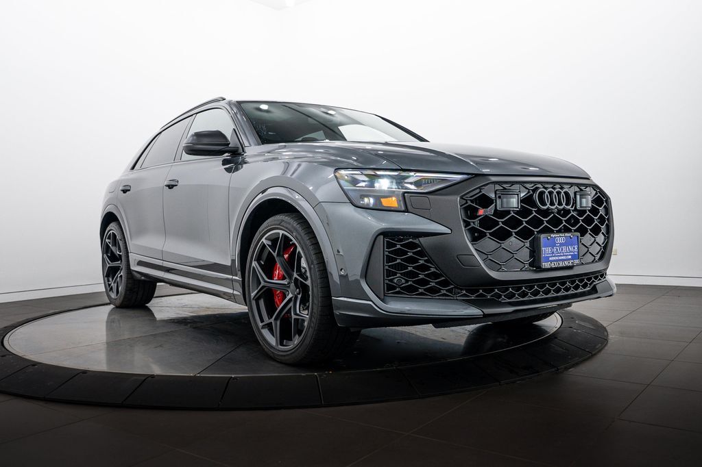 2026 AUDI RS Q8