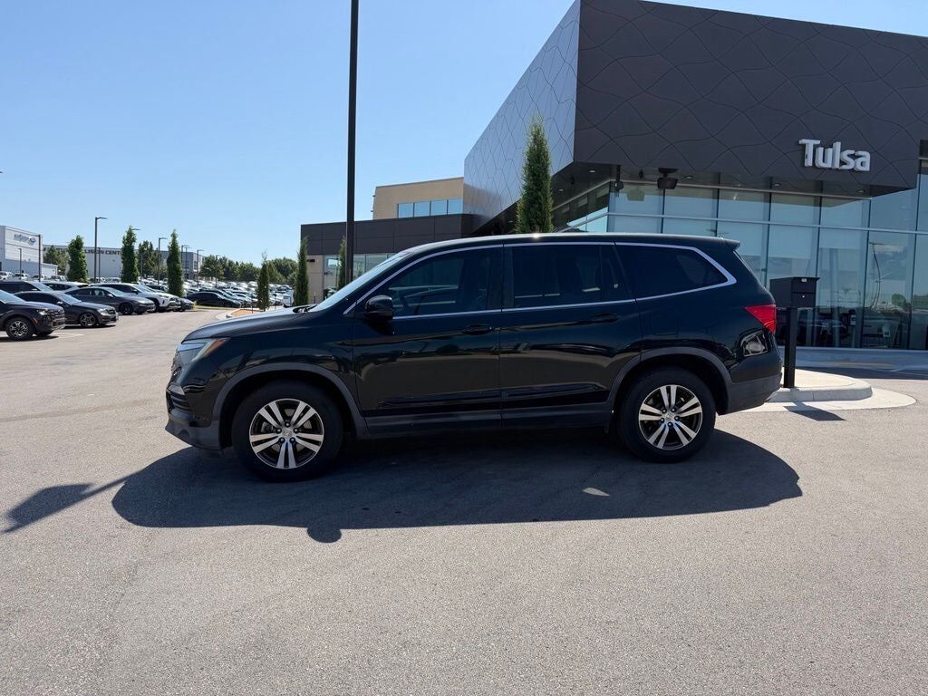 2017 HONDA Pilot