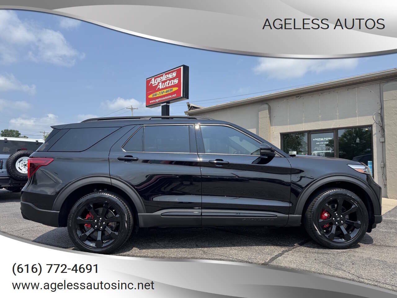 2023 FORD Explorer