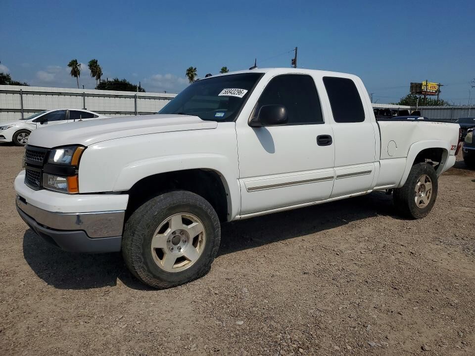 2004 CHEVROLET Silverado