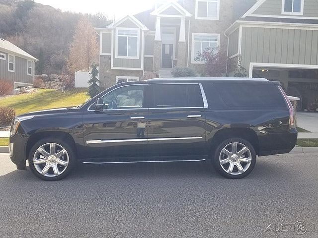 2018 CADILLAC Escalade ESV