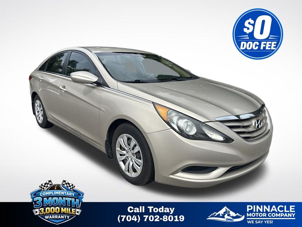 2011 HYUNDAI Sonata